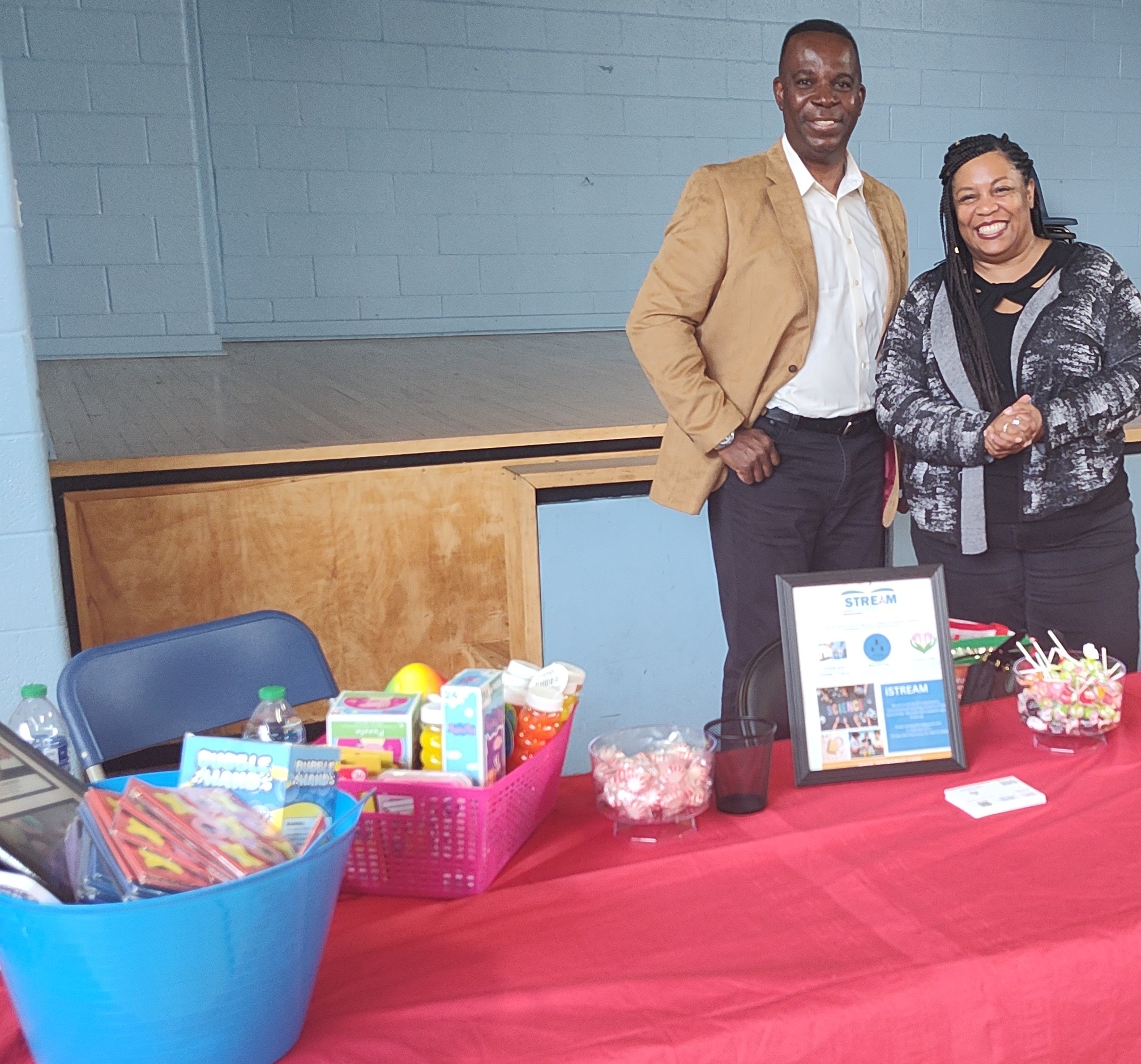 iSTREAM Family Stem Event